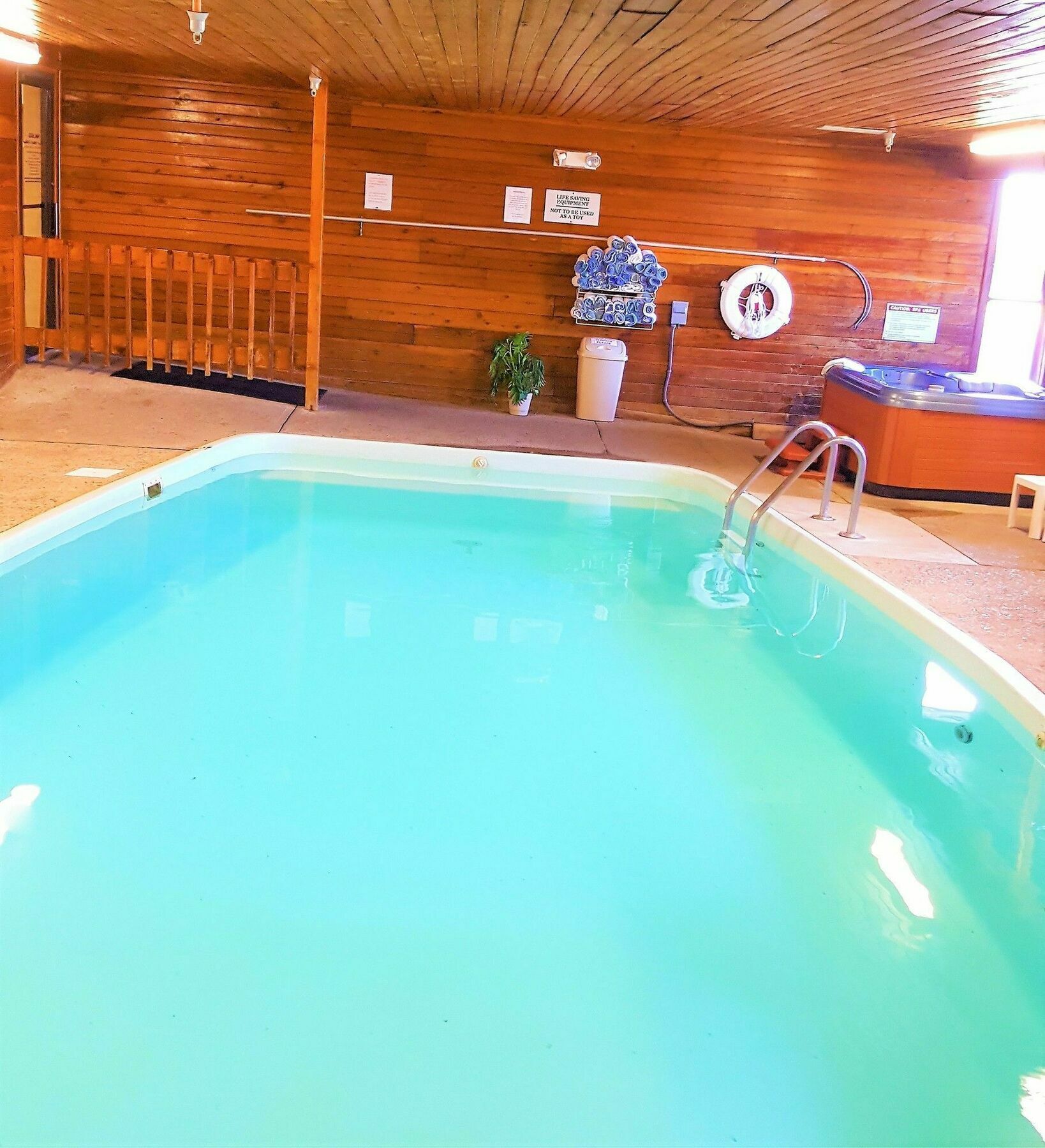 Days Inn By Wyndham Salina I-70 Εξωτερικό φωτογραφία